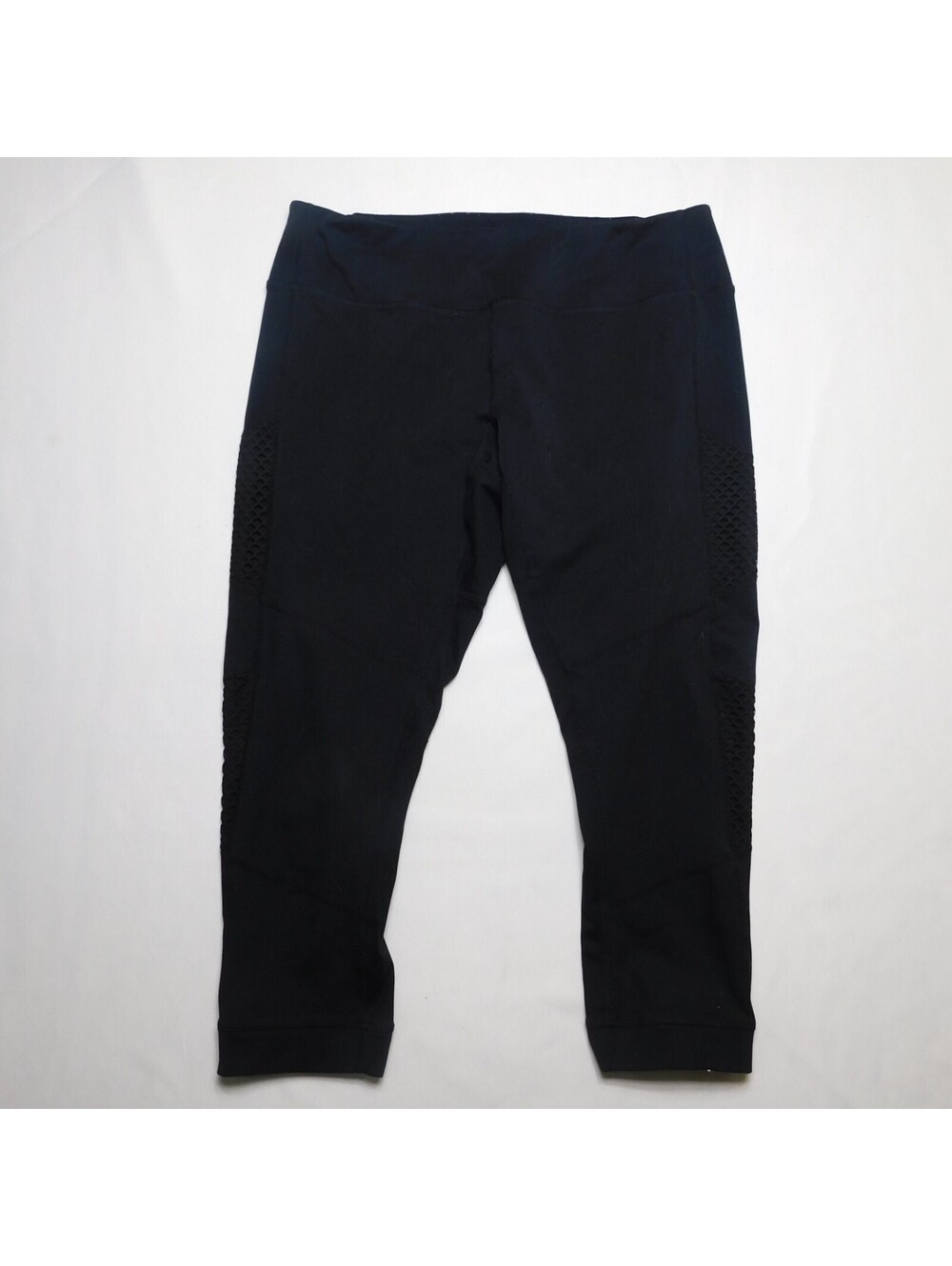 Zella Black Cropped Leggings Women's Size Large L Capri Mesh Cutout Yoga Pants